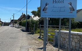 Saltees Coast Hotel